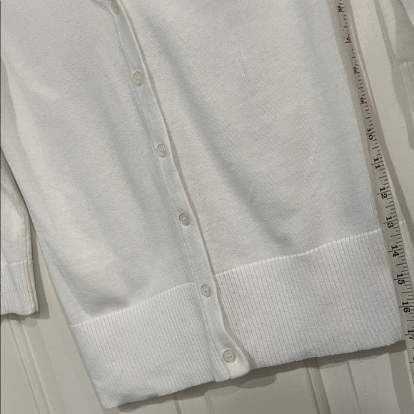 Alyx Ivory V-Neck Cardigan NWT - Picture 6 of 9